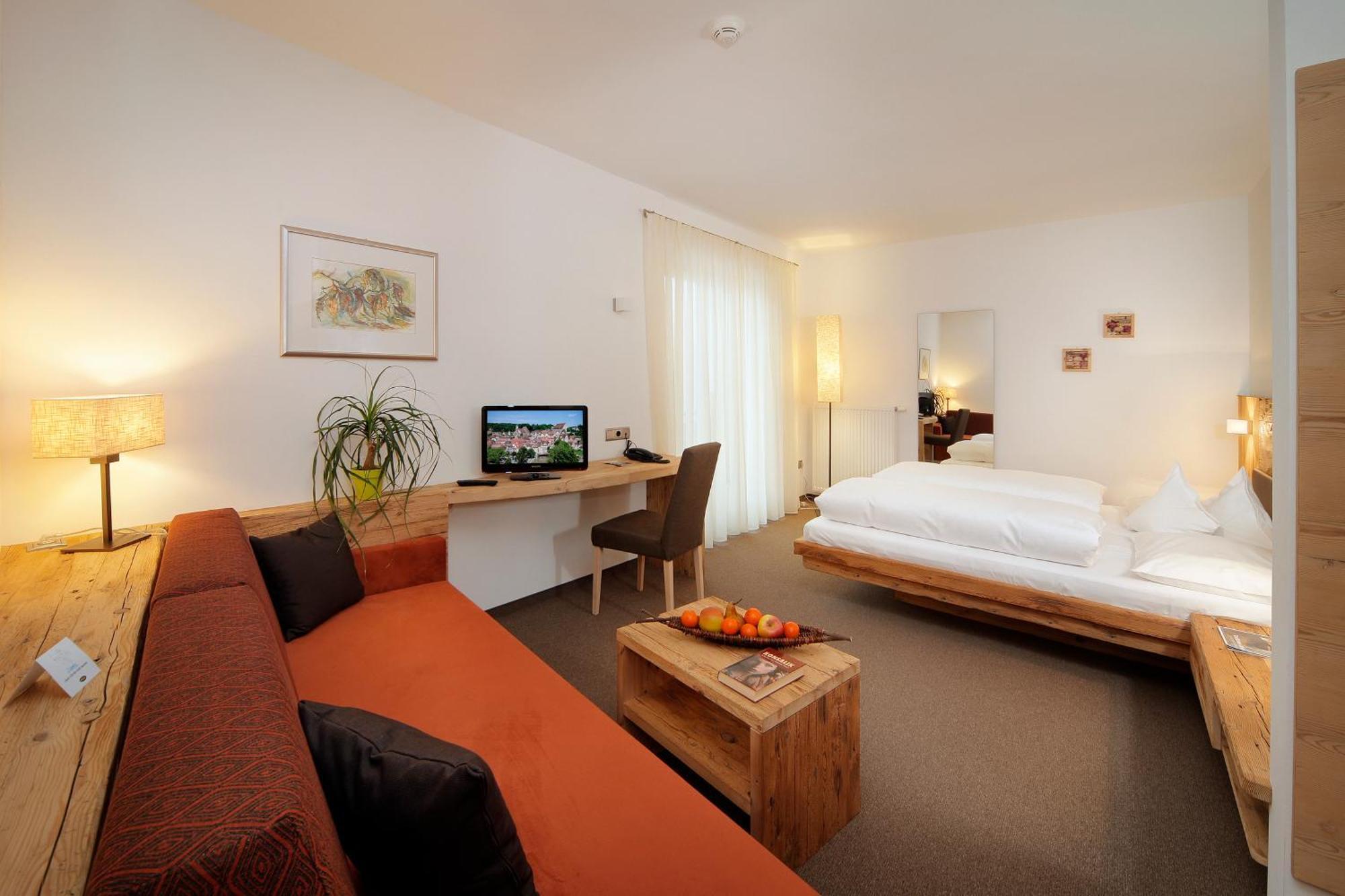 Hotel Ultnerhof Santa Gertrude ภายนอก รูปภาพ