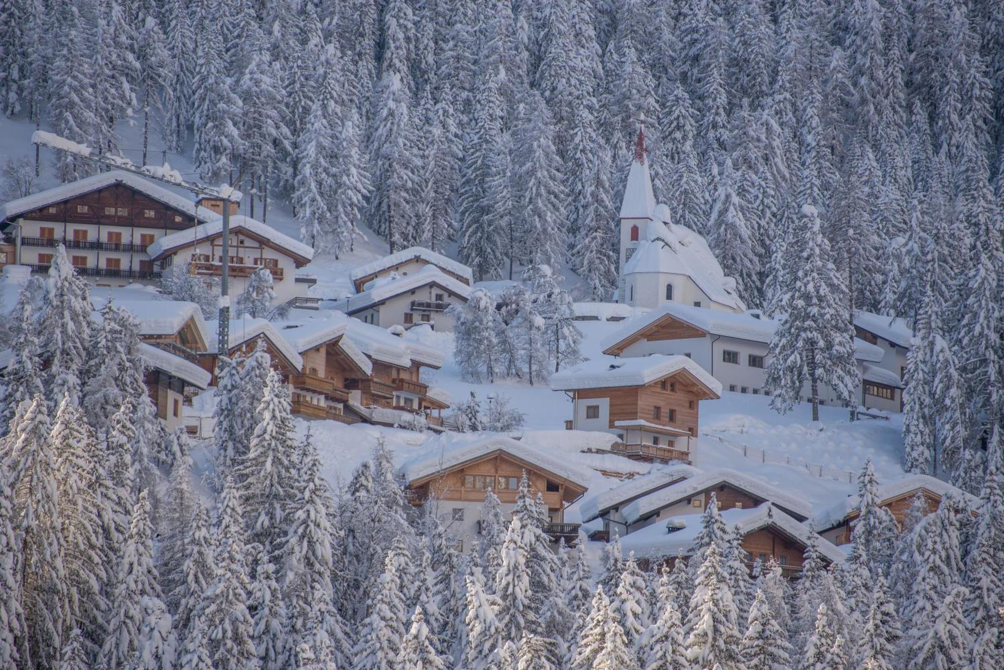 Hotel Ultnerhof Santa Gertrude ภายนอก รูปภาพ